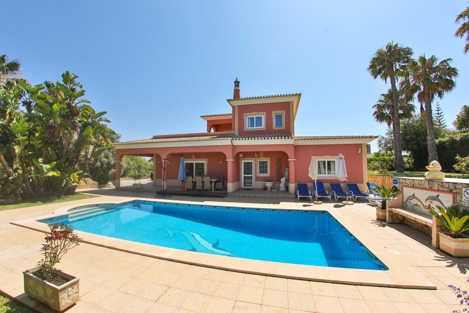 Casa Eunice villa and swimming pool